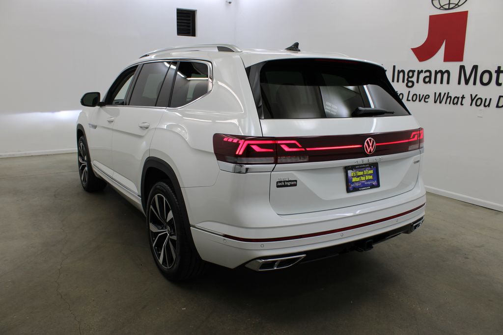 new 2026 Volkswagen Atlas car