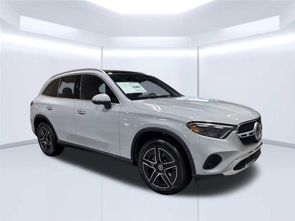 Thumbnail: 2027 Mercedes-Benz GLC - 7