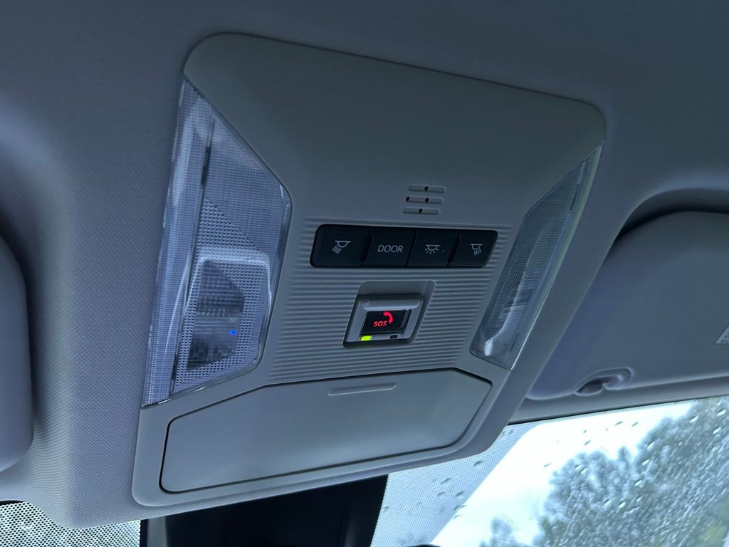 Thumbnail: 2024 Toyota RAV4 - 27