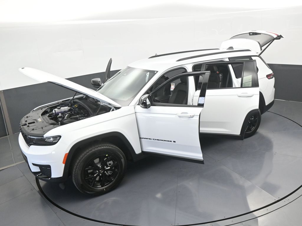 Used 2025 Bright White Clearcoat Jeep Altitude image 56