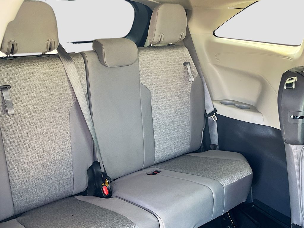 Used 2023 White Toyota LE image 25