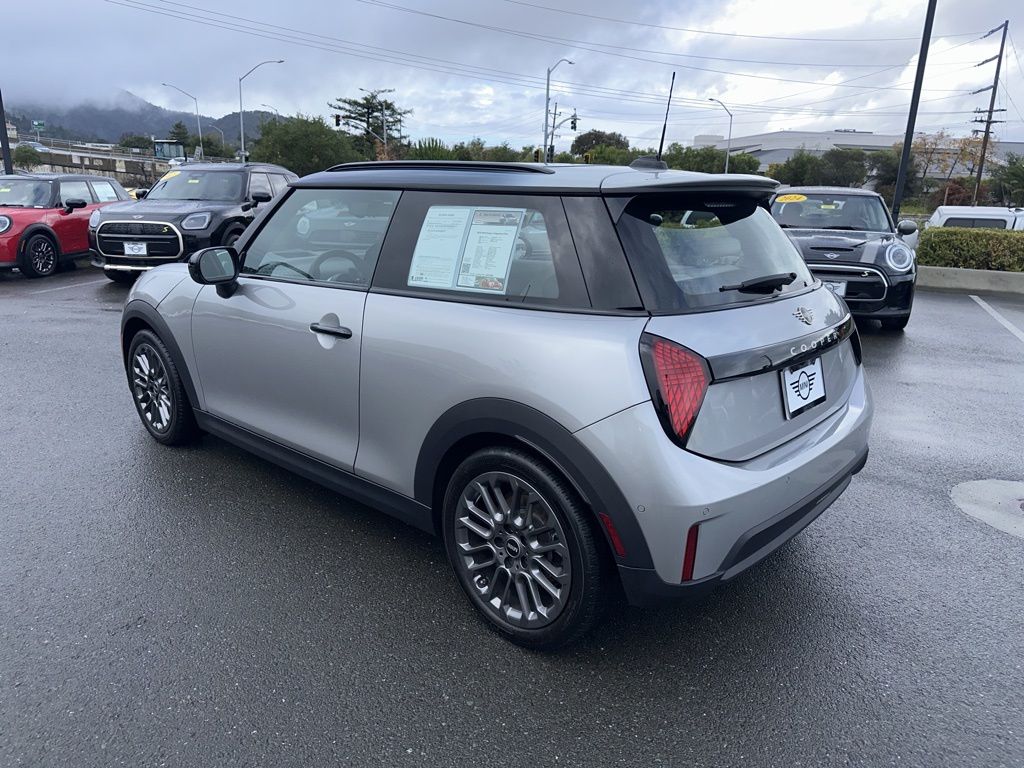Thumbnail: 2025 MINI Cooper - 3