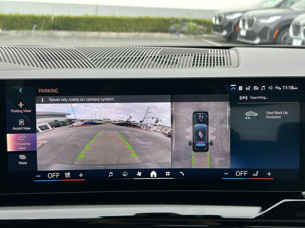 Thumbnail: 2026 BMW i5 - 23