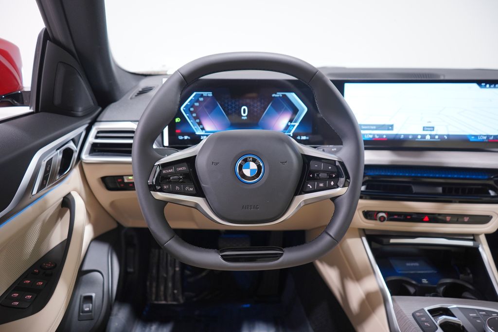 2025 BMW i4 eDrive40 11