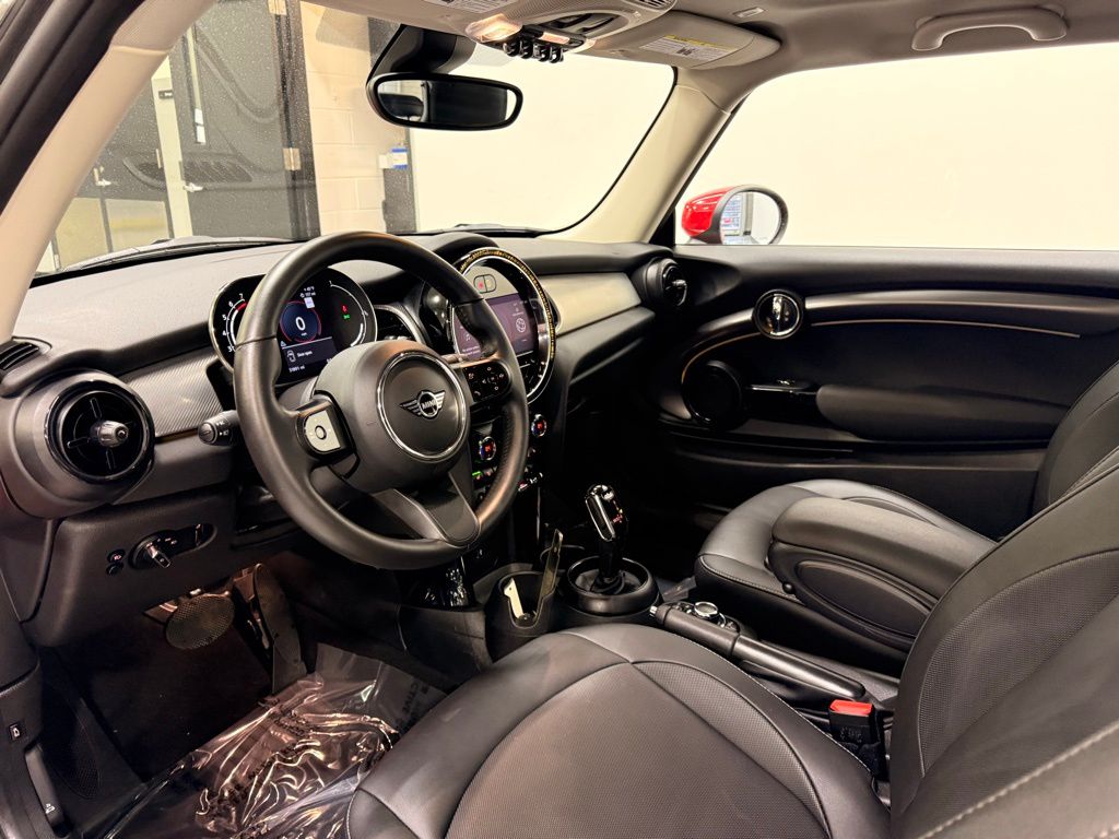 Thumbnail: 2023 MINI Cooper - 11