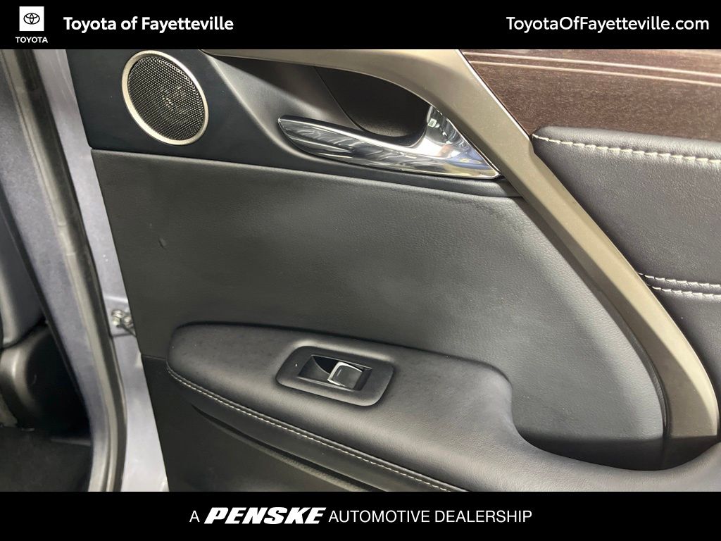 Thumbnail: 2016 Lexus RX - 16