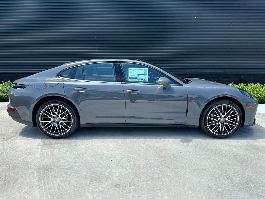 Thumbnail: 2025 Porsche Panamera - 8