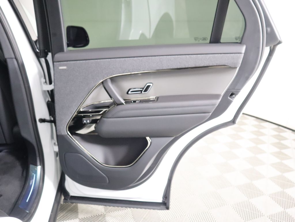 Thumbnail: 2025 Land Rover Range Rover Sport - 29