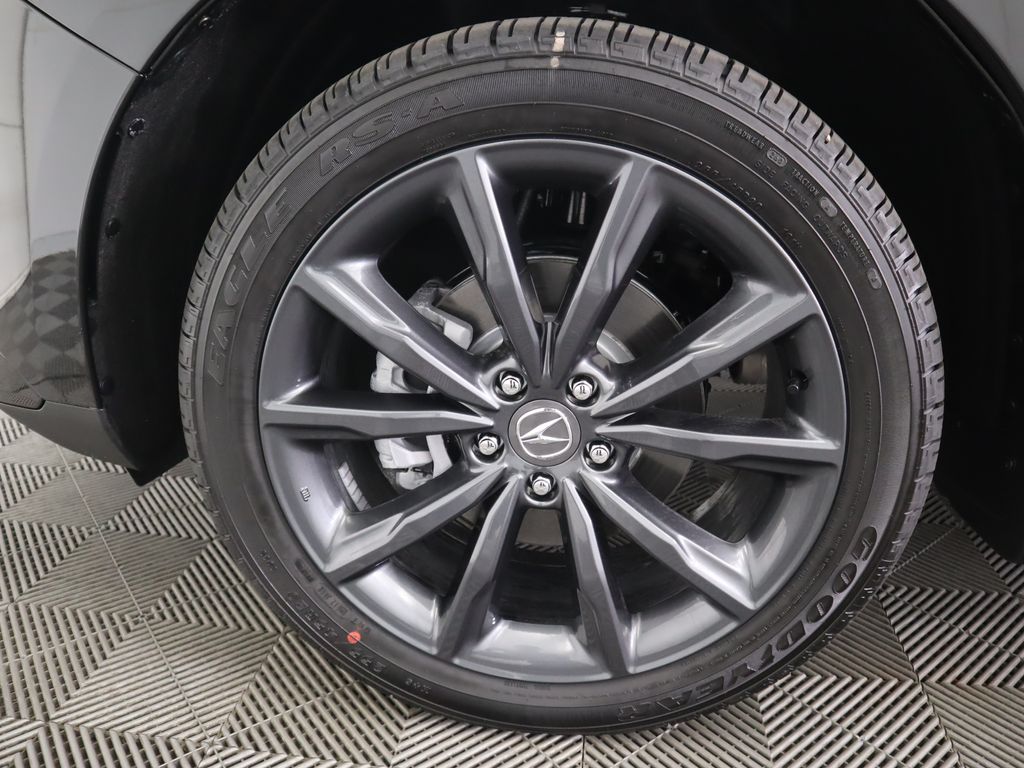 Thumbnail: 2026 Acura RDX - 32