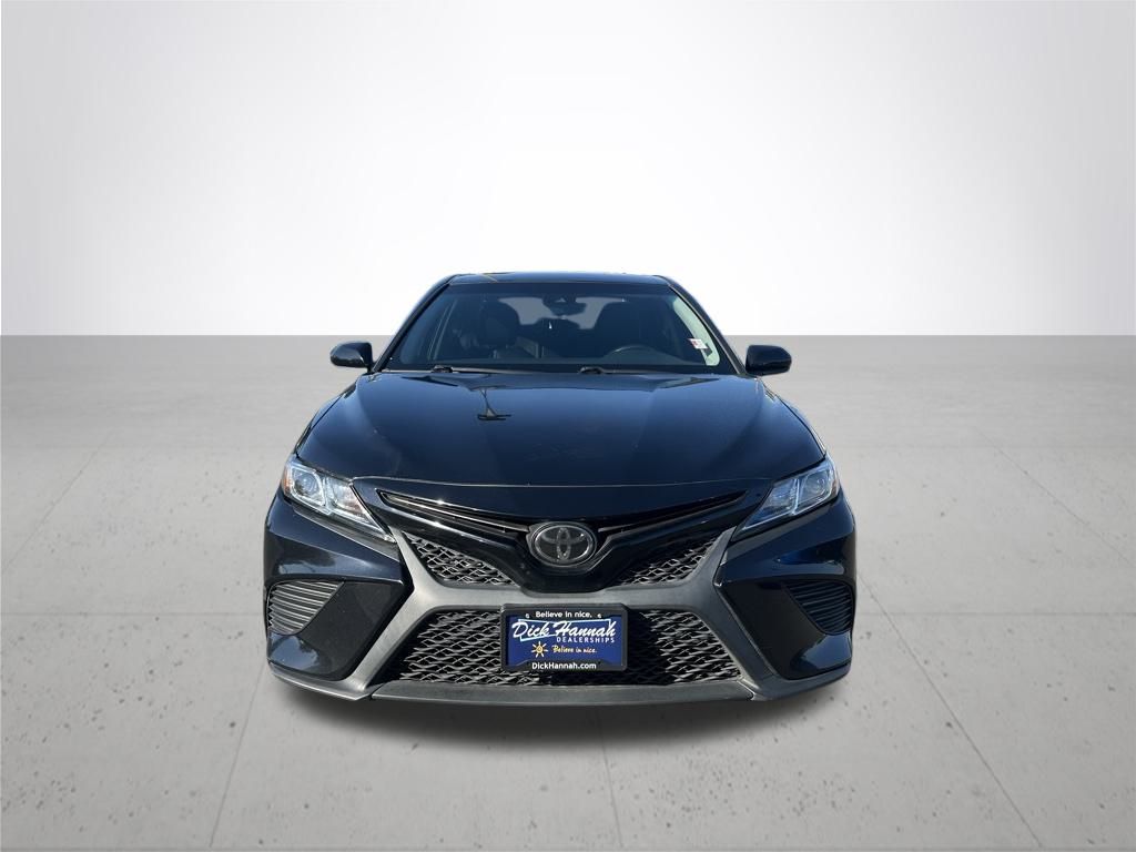 2018 Toyota Camry L photo 3