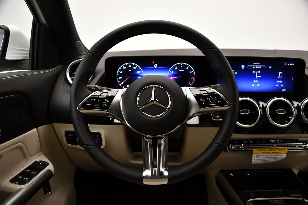 2025 Mercedes-Benz GLA 250 4MATIC 19