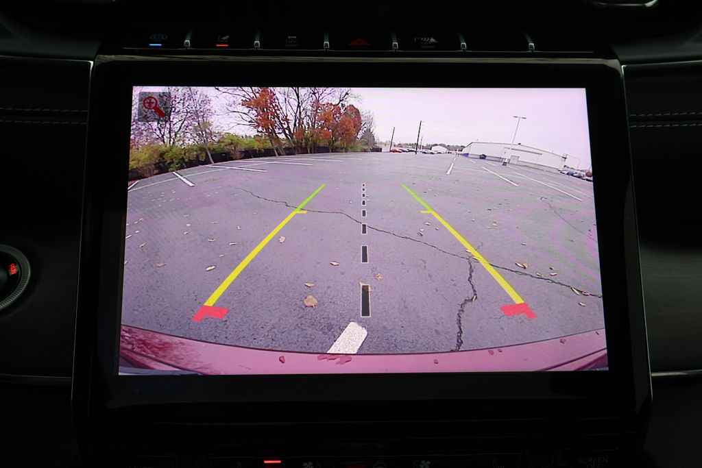 Thumbnail: 2024 Jeep Grand Cherokee - 16