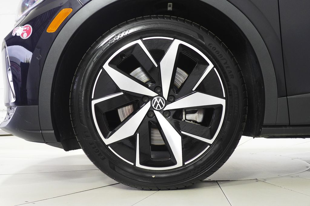 Thumbnail: 2023 Volkswagen ID.4 - 5