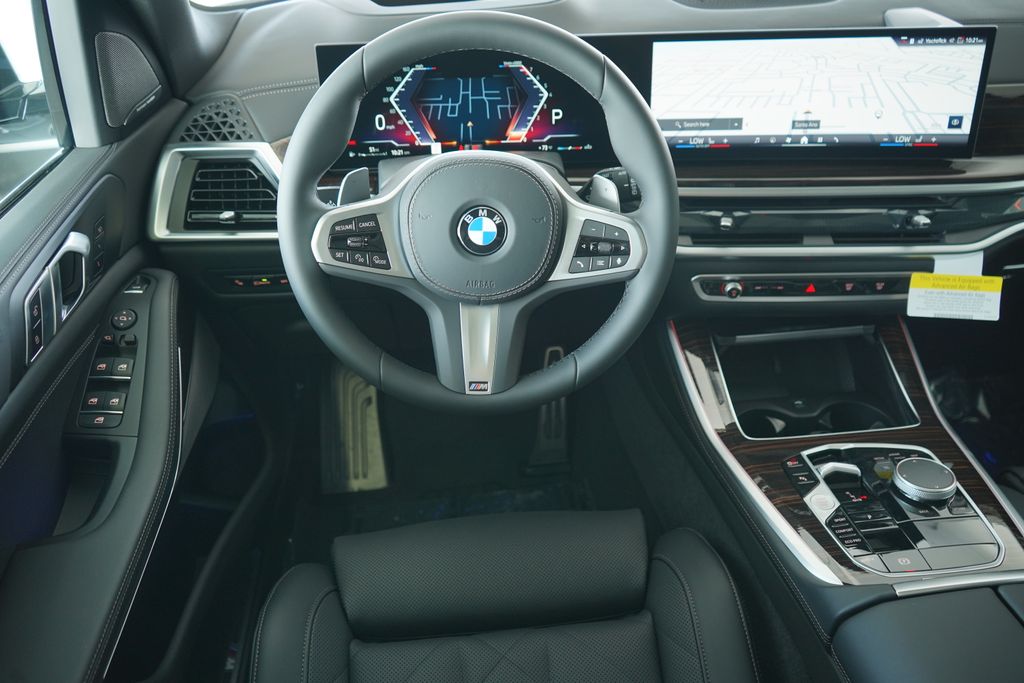 Thumbnail: 2026 BMW X5 - 15