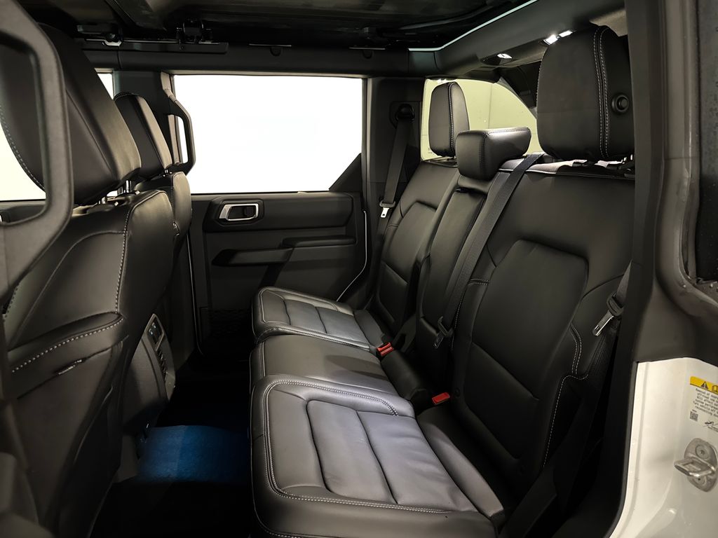 2026 Oxford White Ford Bronco Outer Banks 4X4 SUV