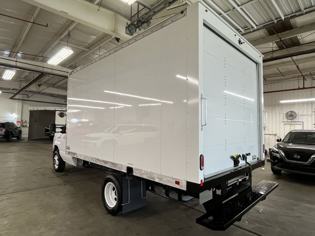 New 2026 Ford E-450 14' Wabash Box Van with Walkramp for sale #9F0200 - photo 2