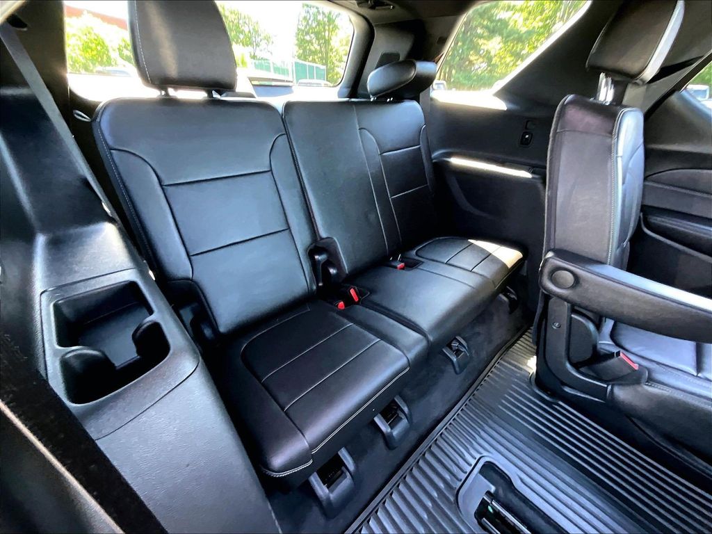 2023 Chevrolet Traverse — photo 16