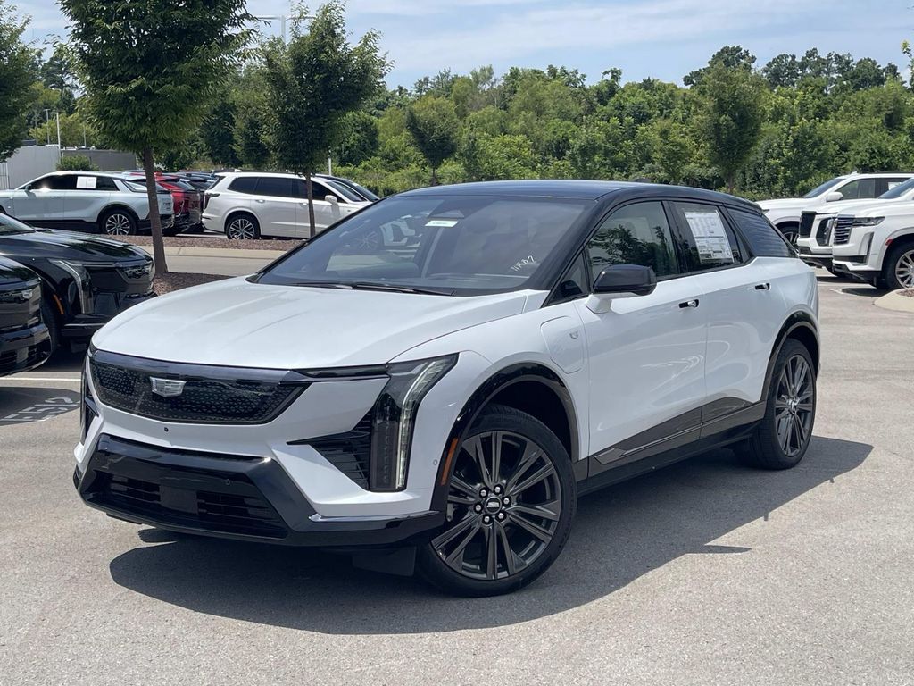 White 2027 Cadillac OPTIQ SUV / Crossover Rear-Wheel Drive 1-Speed Automatic