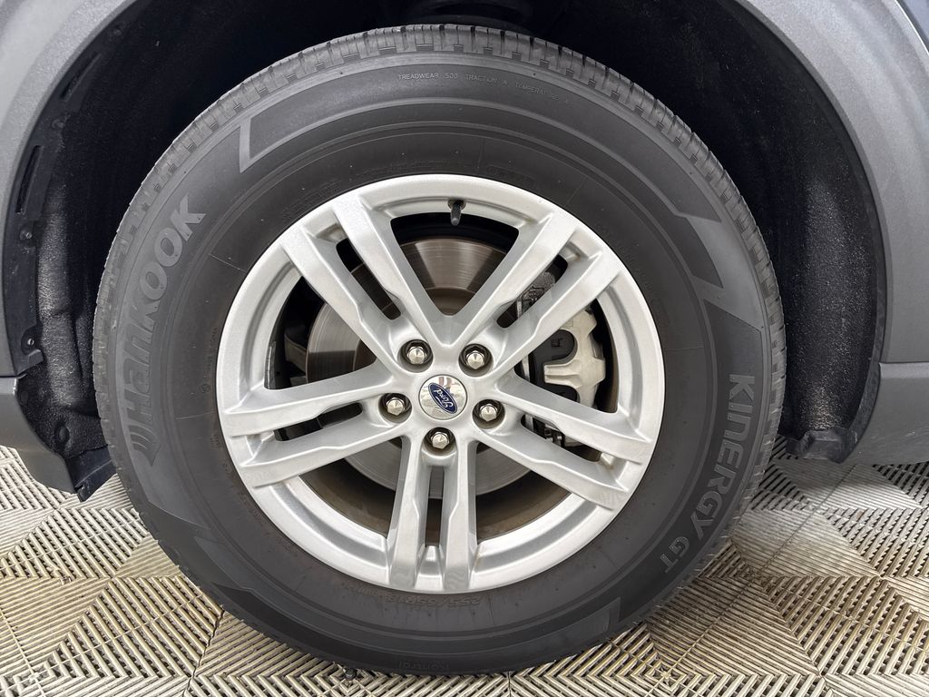 Certified Used 2022 Blue Ford XLT image 13