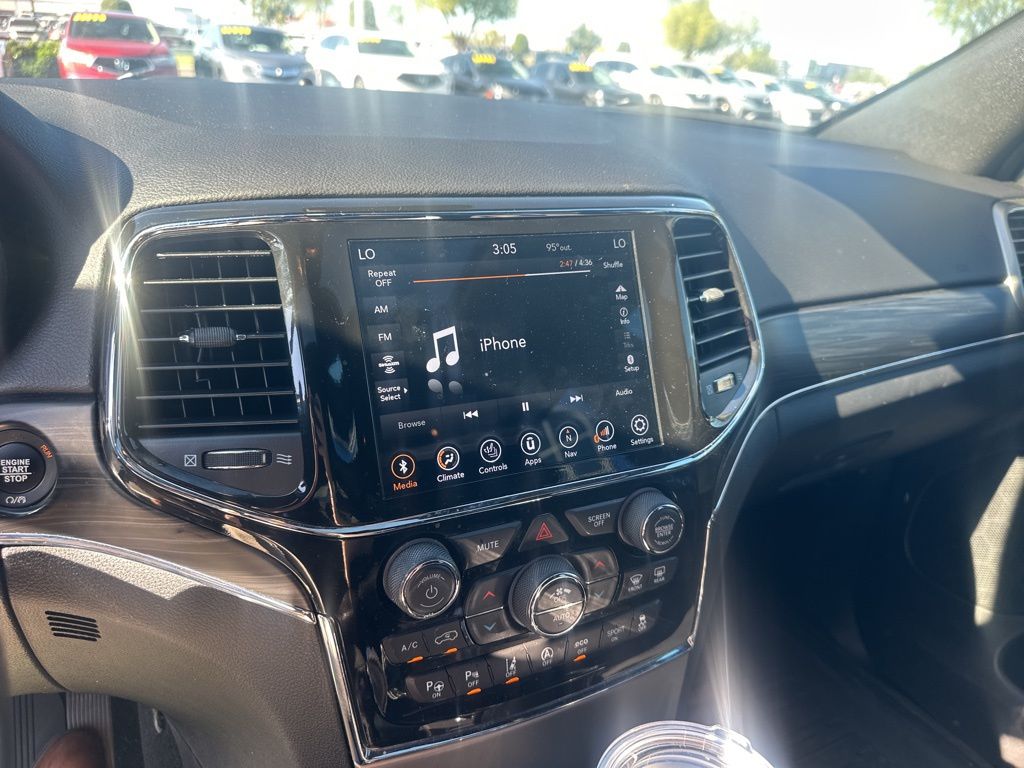Thumbnail: 2021 Jeep Grand Cherokee - 8