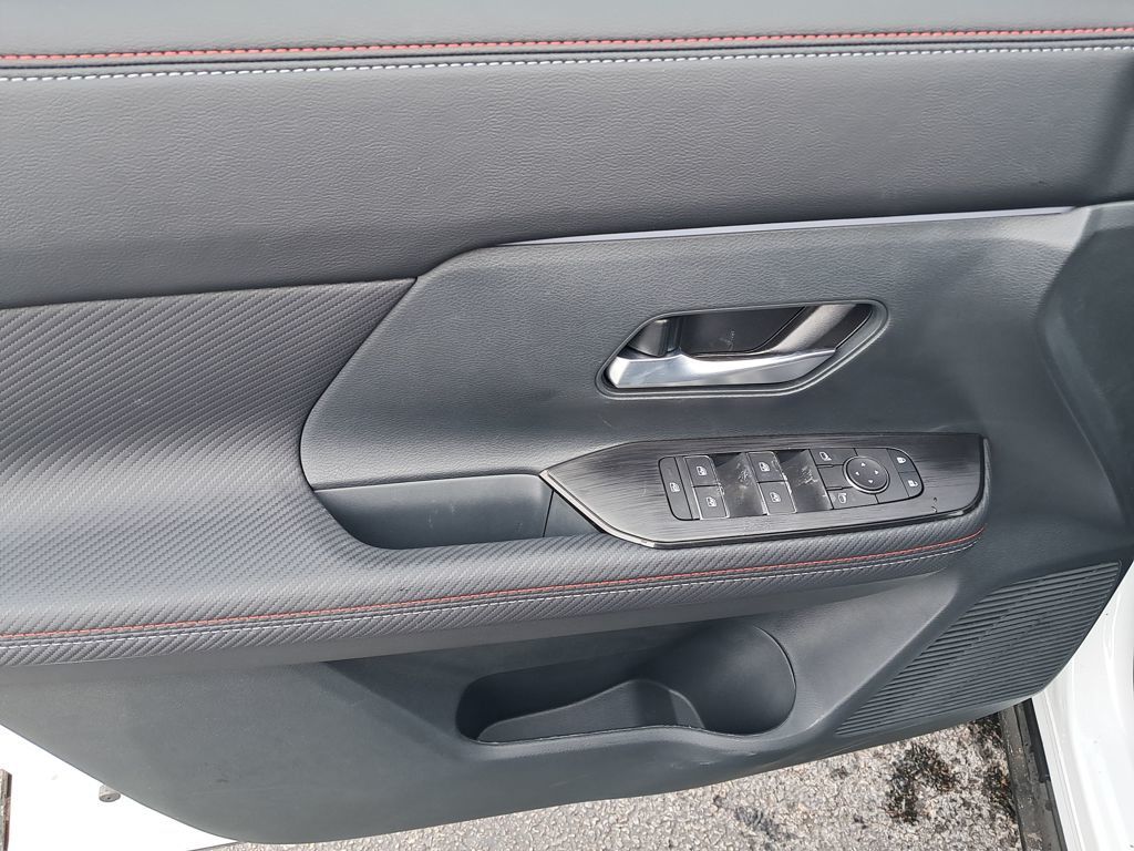 2026 Nissan Kicks SR White at John Sisson Motors
