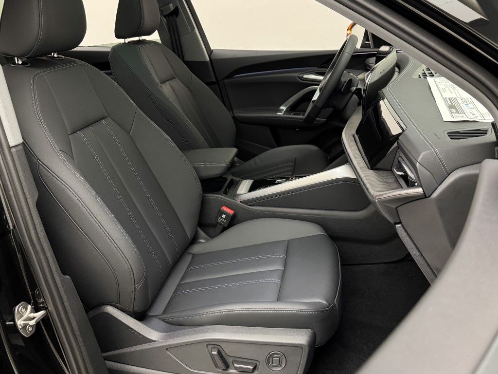 2025 Audi Q5 Premium 14