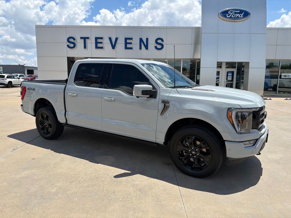  2023 Ford F-150 Platinum SuperCrew 4WD   