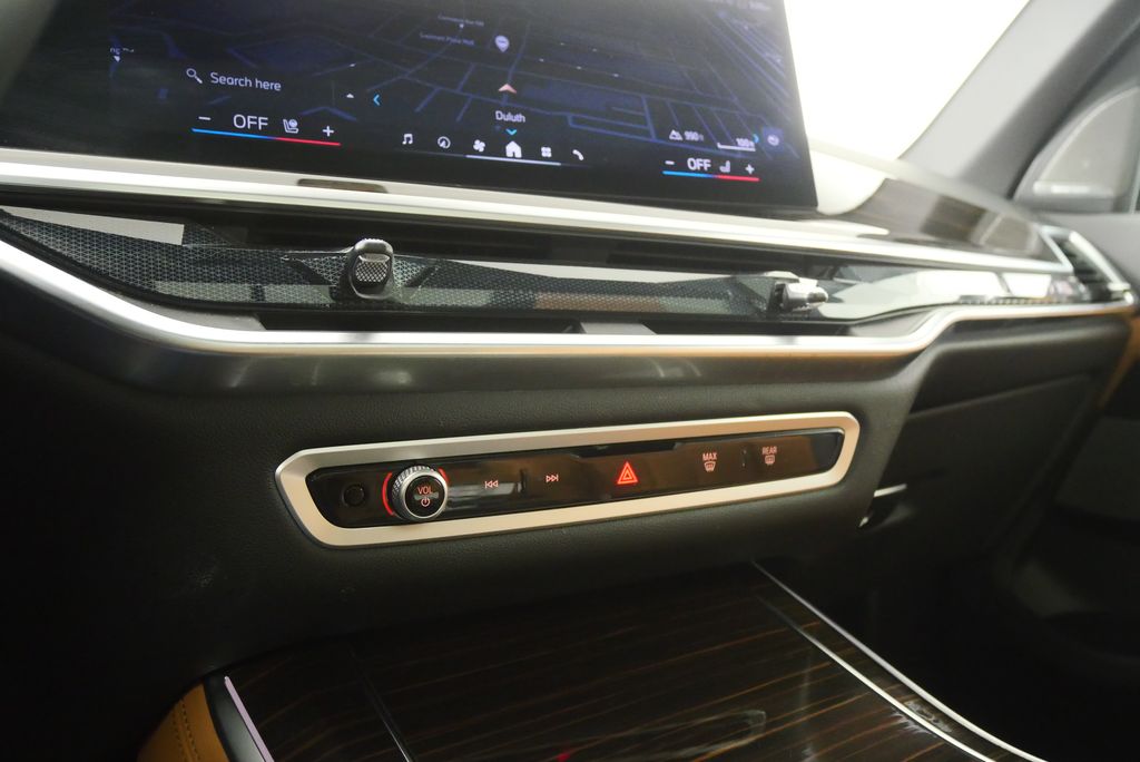 Thumbnail: 2026 BMW X5 - 26