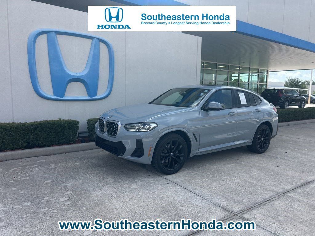 2023 BMW X4 xDrive30i AWD