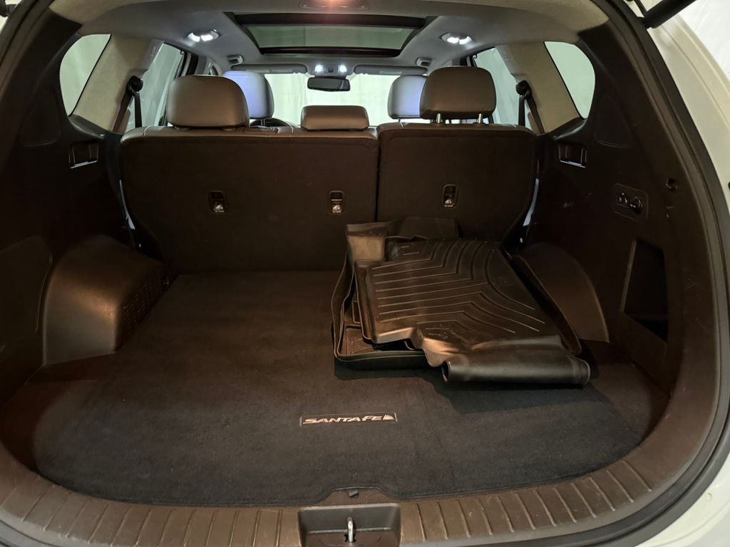 used 2020 Hyundai Santa Fe car, priced at $20,355