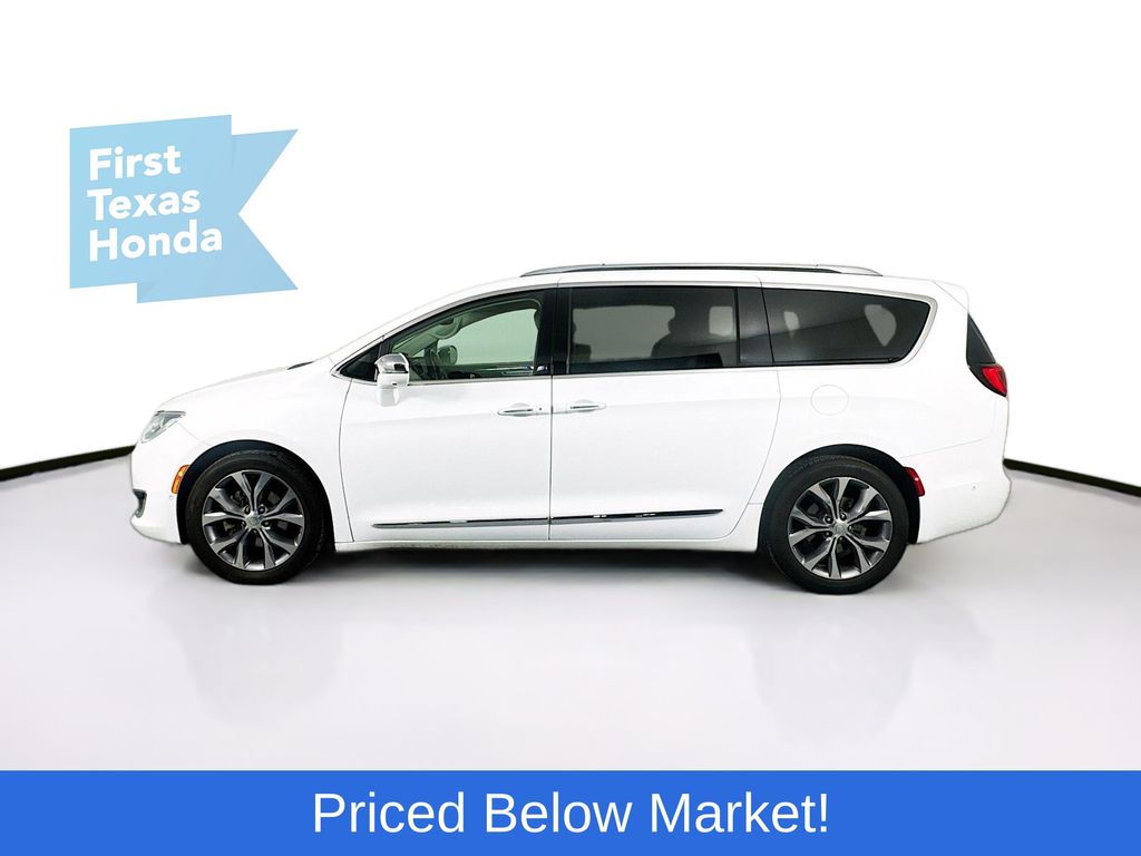 Used Car 2019 Chrysler Pacifica  Limited For Sale Under $20,000 In Austin, Texas