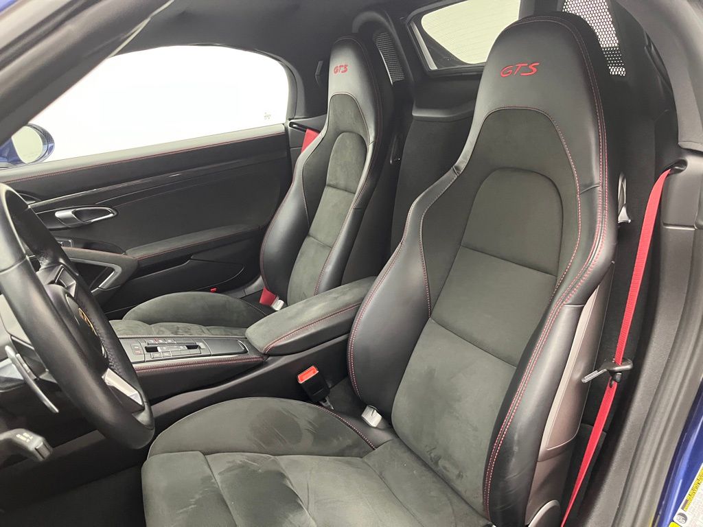 Thumbnail: 2022 Porsche 718 Boxster - 5