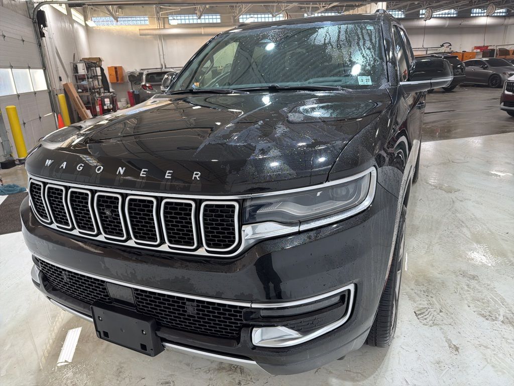 2022 Jeep Wagoneer Series III 4WD