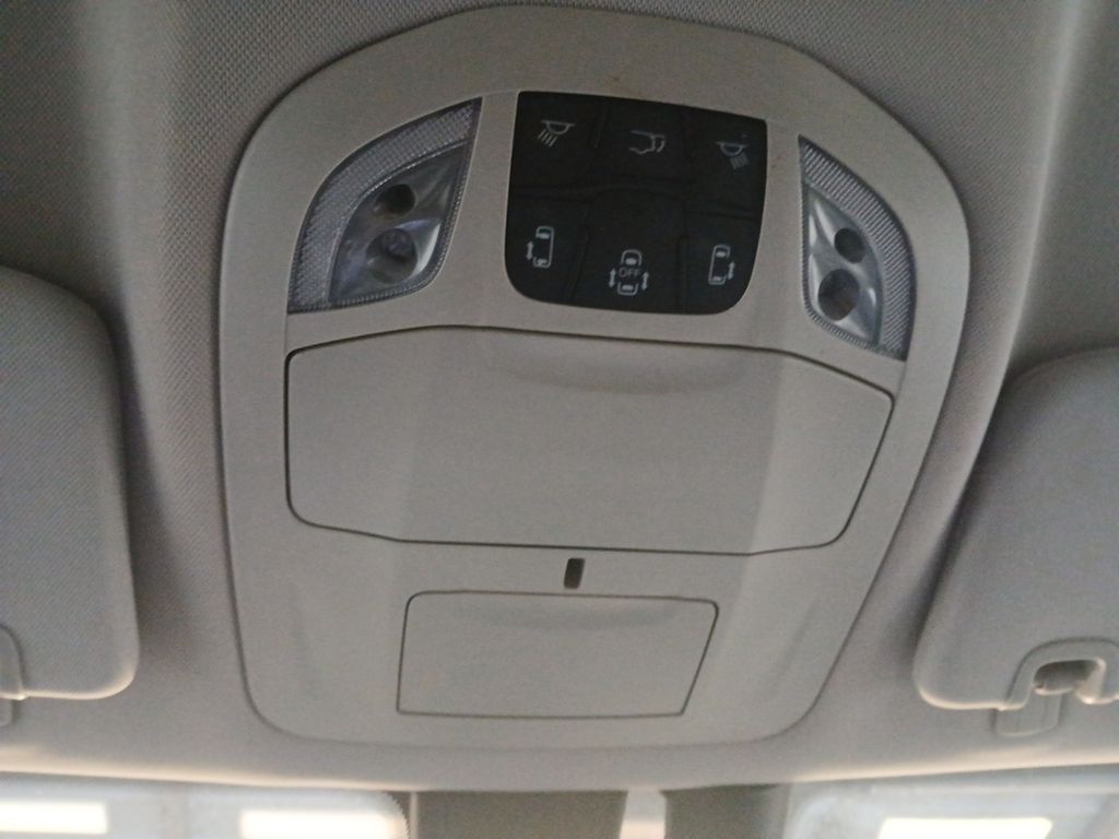 Used Car 2020 Chrysler Pacifica  Touring L For Sale Under $25,000 In Austin, Texas