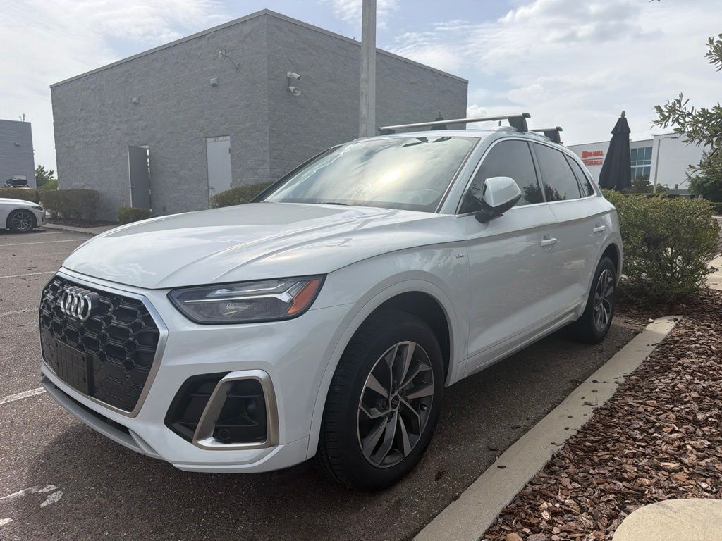 Glacier White Metallic 2023 Audi Q5 SUV / Crossover All-Wheel Drive 7-Speed Automatic