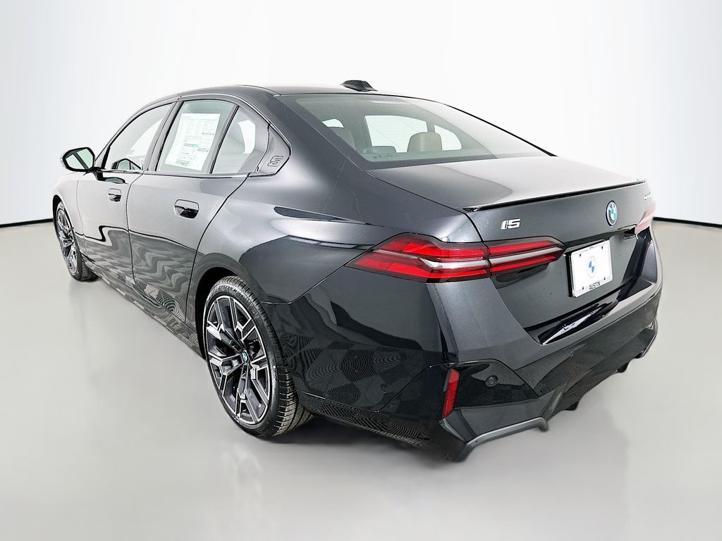 Thumbnail: 2026 BMW i5 - 7