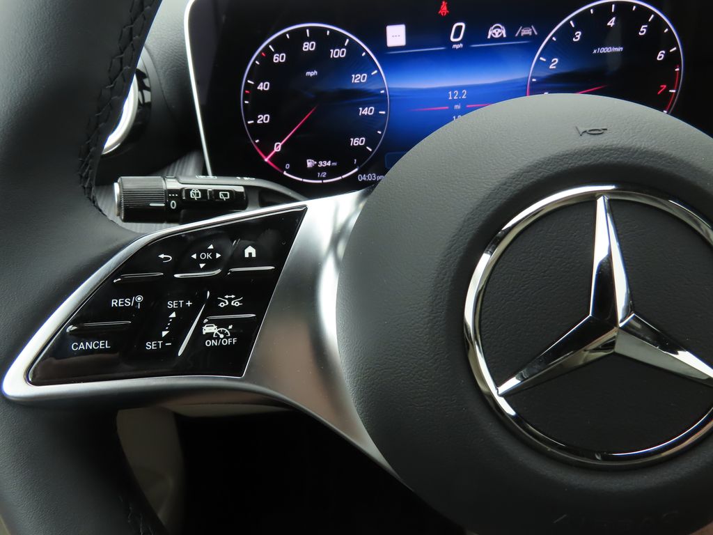 Thumbnail: 2025 Mercedes-Benz GLC - 11