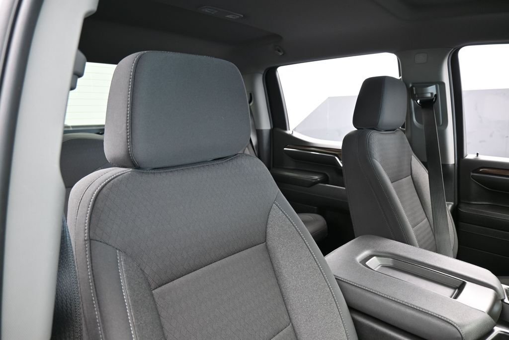 Used 2024 Black Chevrolet LT image 39