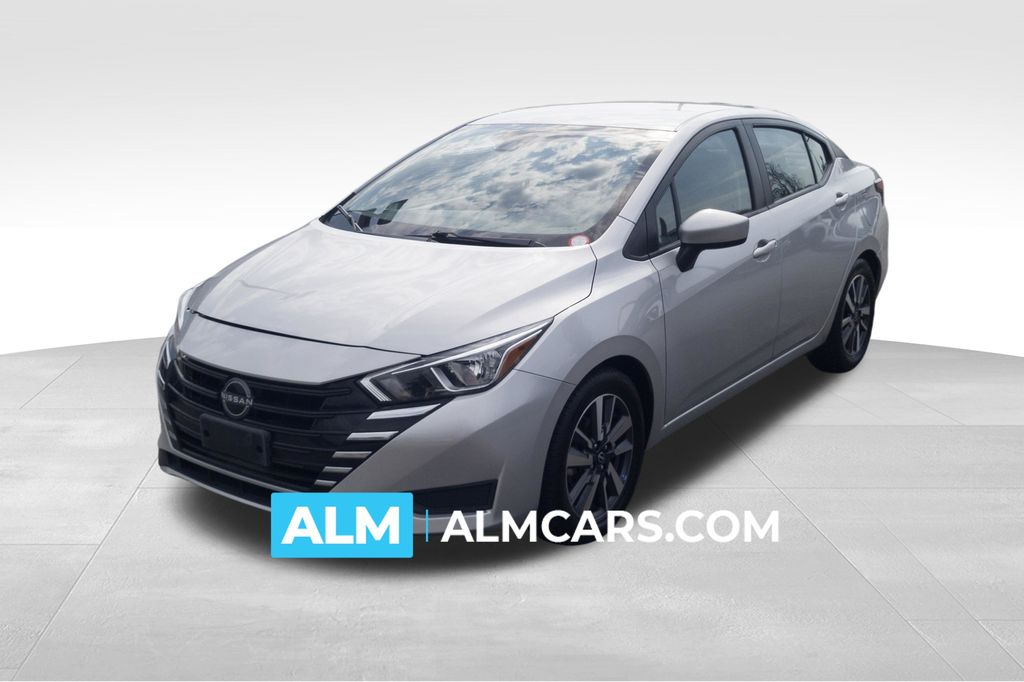 Brilliant Silver Metallic 2024 Nissan Versa Sedan Front-Wheel Drive Continuously Variable Transmission