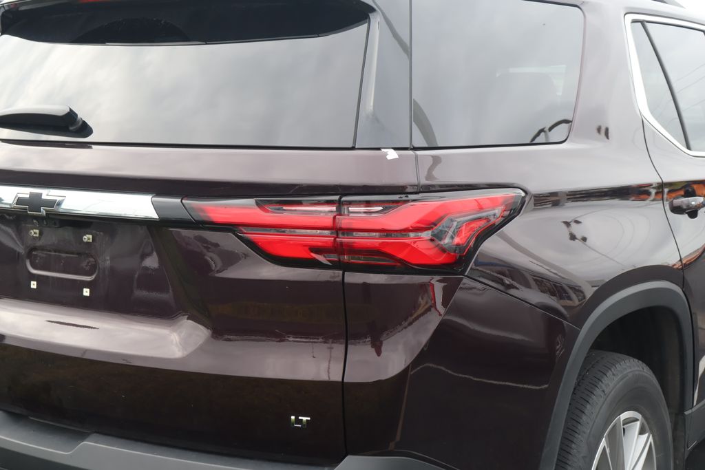 Thumbnail: 2022 Chevrolet Traverse - 8
