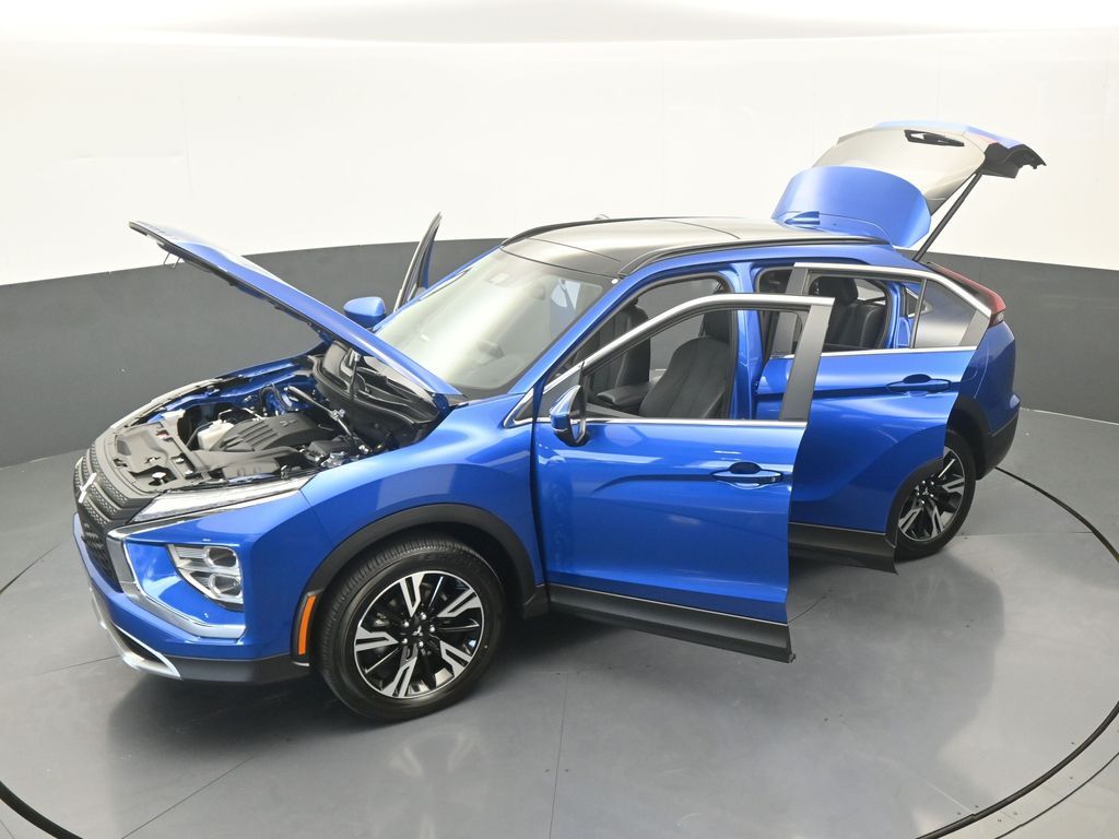 New 2026 Blue Metallic Mitsubishi SE image 68