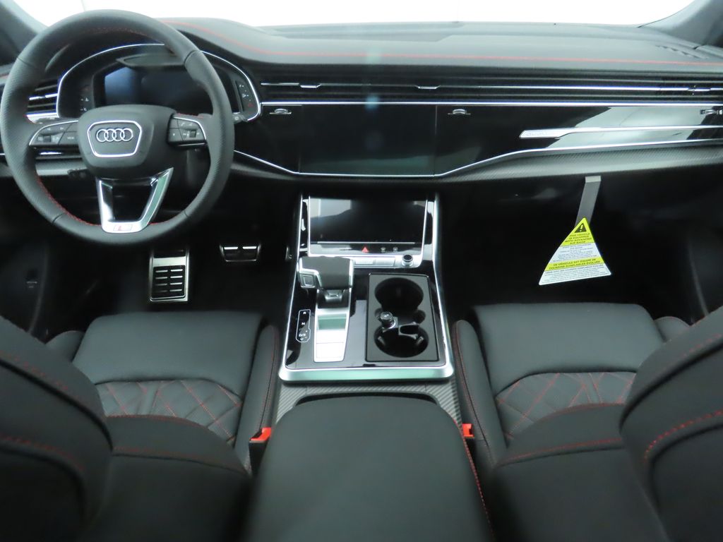 2025 Audi SQ8  14