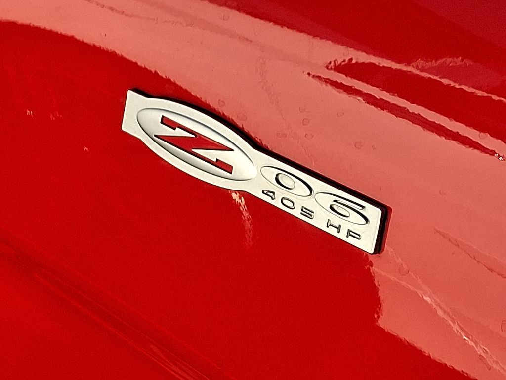 Thumbnail: 2004 Chevrolet Corvette - 4