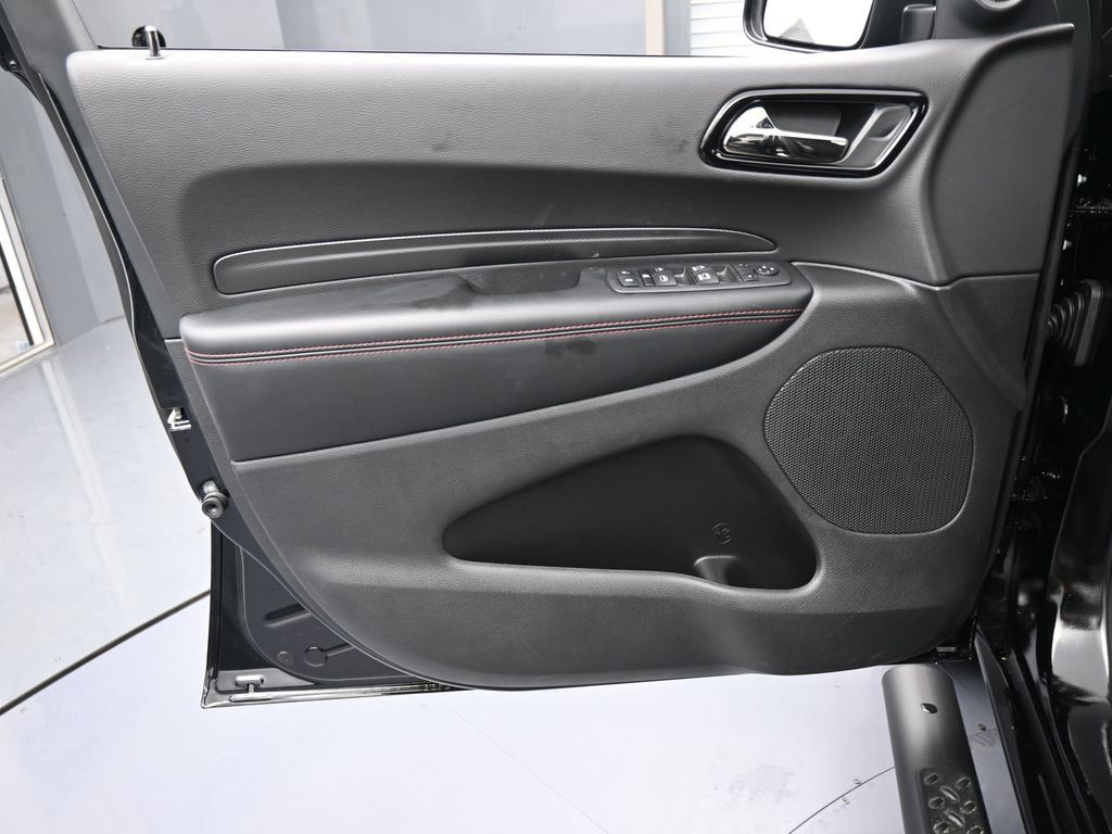 New 2026 DB Black Crystal Clearcoat Dodge GT HEMI V8 image 13