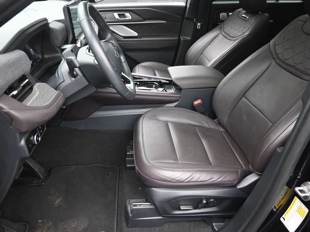 Certified Used 2025 Black Ford Platinum image 15