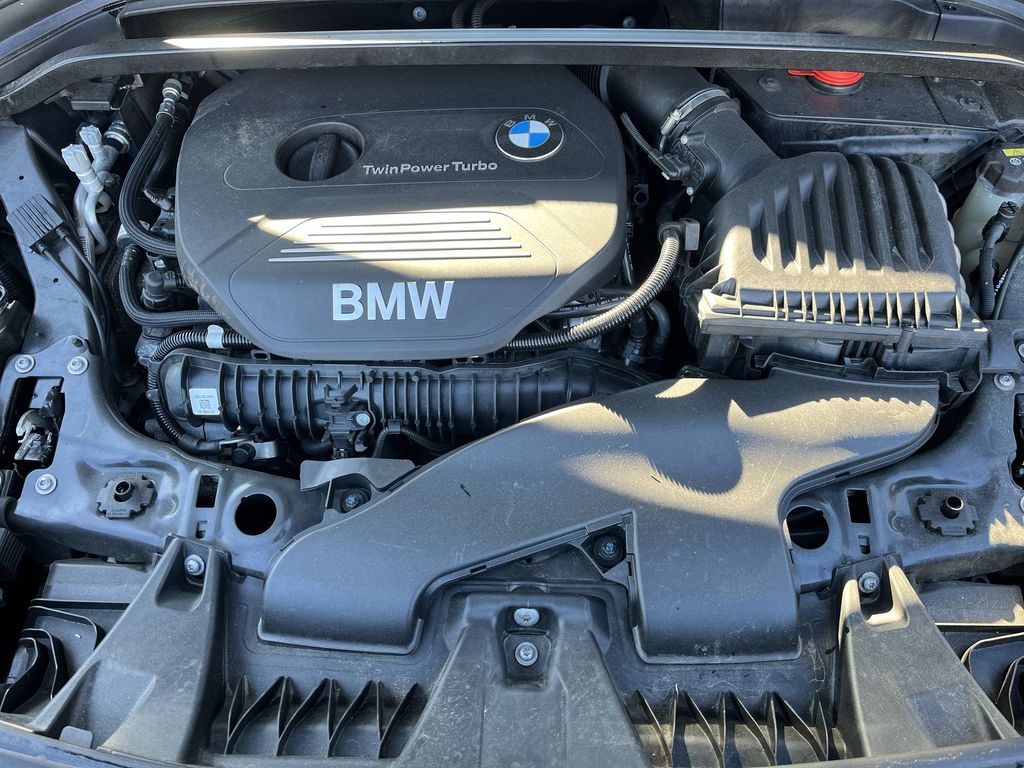 Thumbnail: 2018 BMW X1 - 26