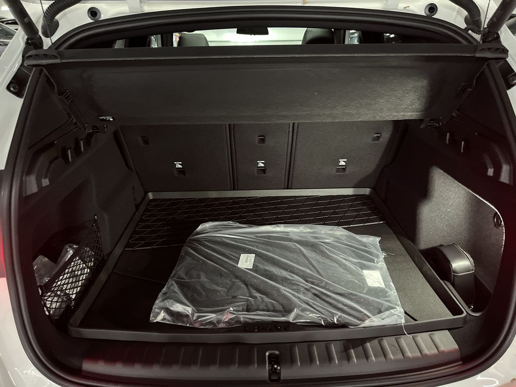 Thumbnail: 2026 BMW X1 - 23