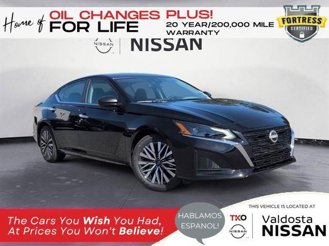 New 2025 Nissan Altima Sedan