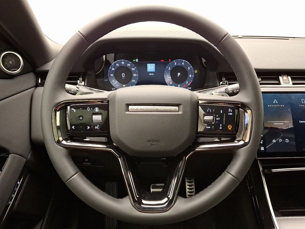 2026 Land Rover Range Rover Evoque Dynamic 16