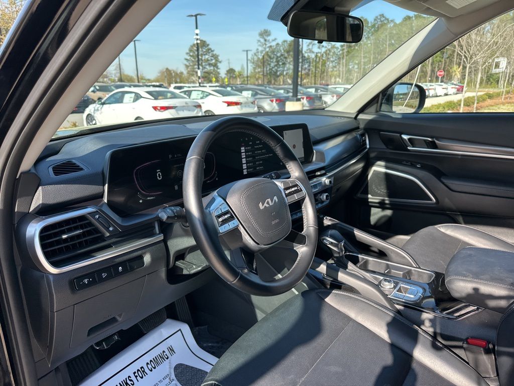 2023 Ebony Black Kia Telluride S AWD SUV